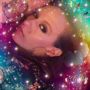 Meet your Posher, Janay